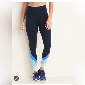 Old navy active high-waisted color-blocked mesh elevate 7/8 leggings navy blue